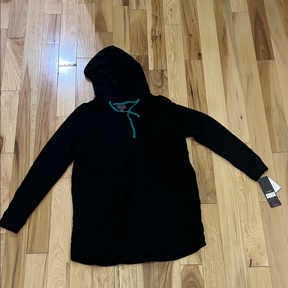 Oh Baby by Motherhood Black Hoodie with Teal Accents